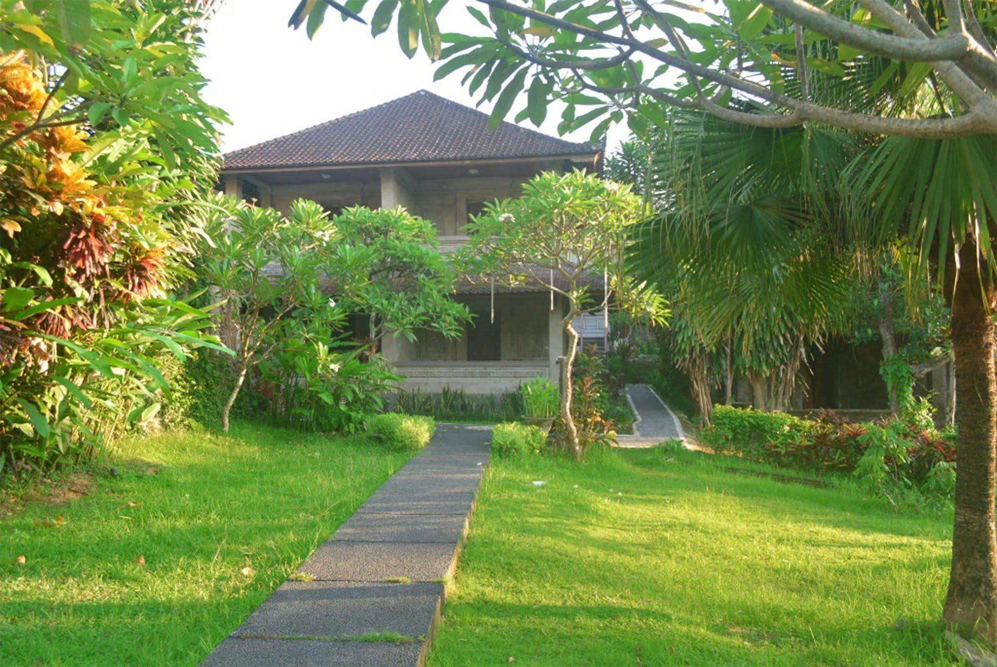 Puri Padi Hotel Ubud  Bagian luar foto